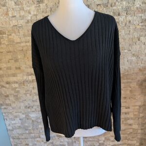 Gap Women's Black Wide Rib V-Neck Cotton Blend Sweater Boxy Cropped Sz Small